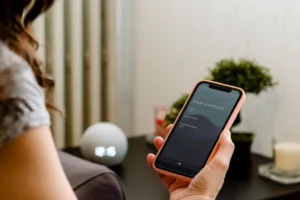 cara menghasilkan uang dari hp tanpa modal cover