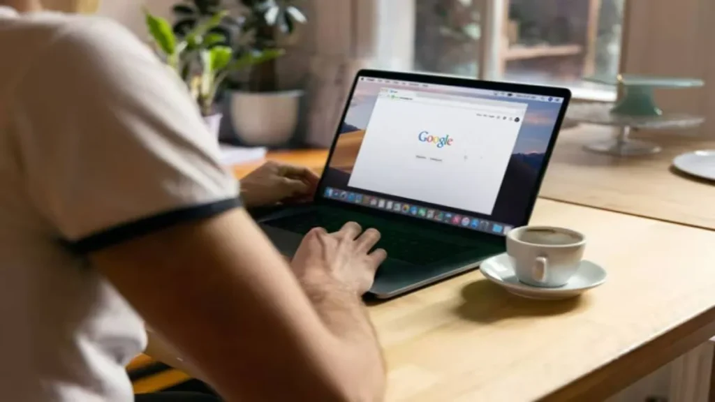 Hindari Mengunduh File dari Situs yang Tidak Kredibel