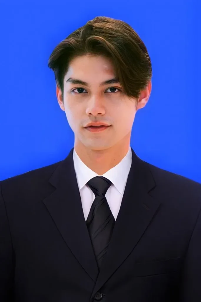 penggunaan background biru pas foto