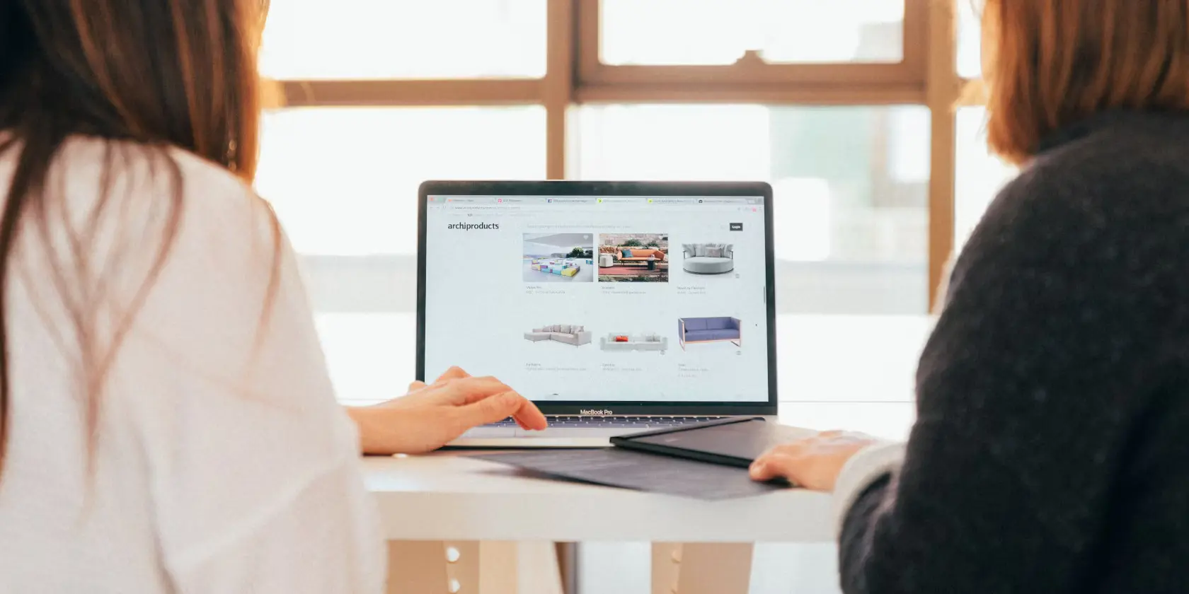Temukan Platform yang Menawarkan Website Potensial