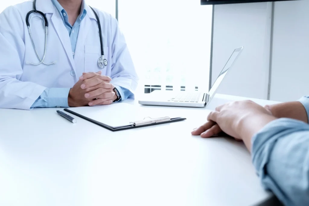 Kenapa Penting Menggunakan Surat Dokter Asli?