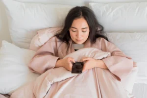 6 Dongeng Sebelum Tidur Romantis yang Bikin Senyum Sendiri
