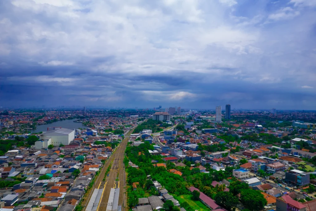Explore 9 Wisata Keluarga di Jawa Timur yang Edukatif dan Menyenangkan