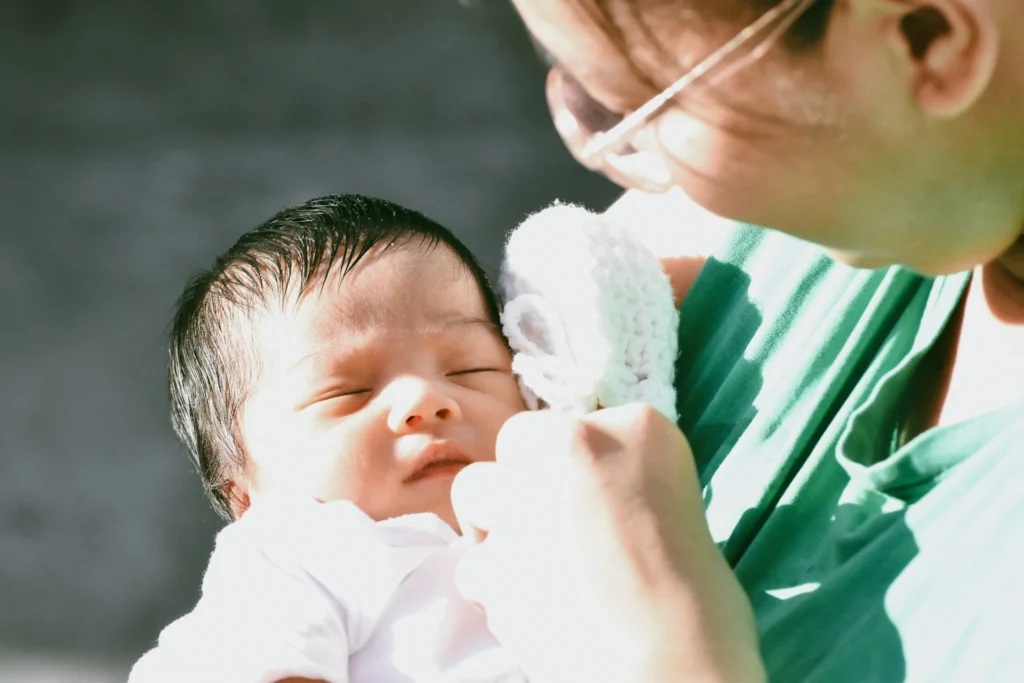 Nama Bayi Perempuan Kristen yang Artinya Anugerah Tuhan