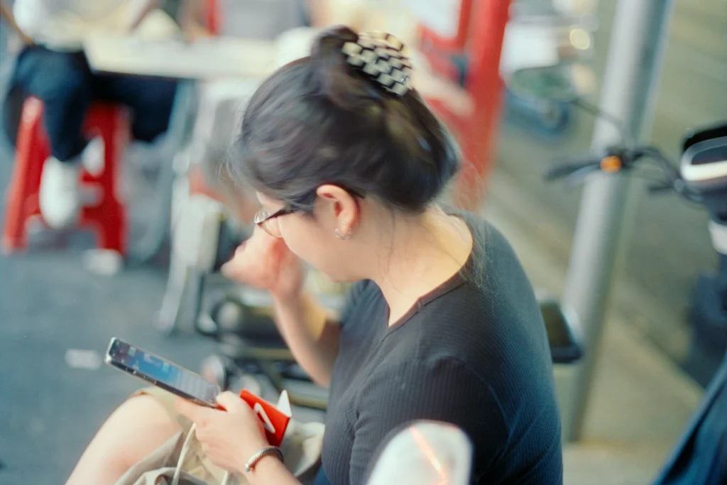 Cara Cek Nomor Smartfren Melalui WhatsApp