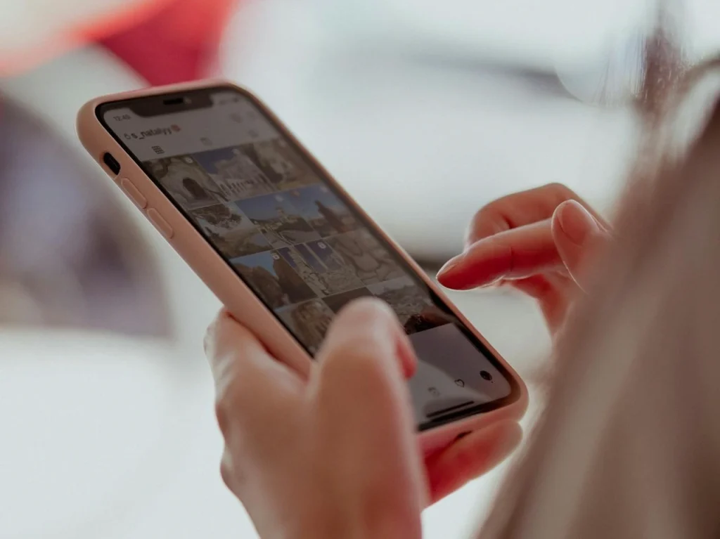 Cara Cek Lokasi Foto dari HP Android dan iPhone